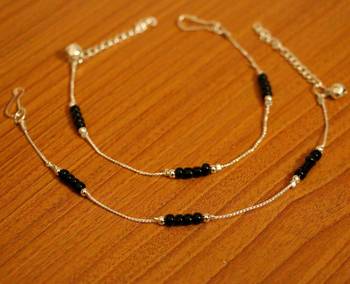 Silver Look Blacke Beaded Light Weight Anklets 1