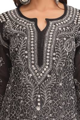 Black Embroidered Cotton Chikankari Kurti  4
