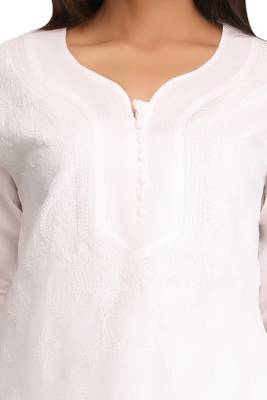 Ada Hand Embroidered White Cotton Lucknow Chikan kurta 5
