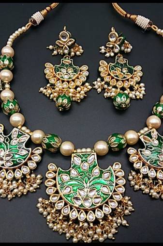 Padmawati Meenakari Emrald Green Women Royal Necklace Set