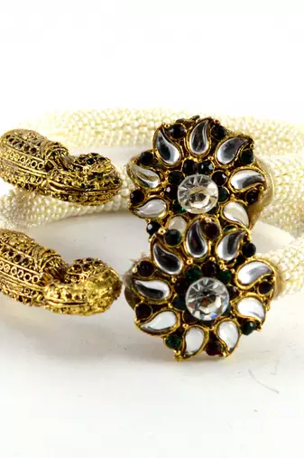 Sizzling Ivory Color Bangles  Stretchable