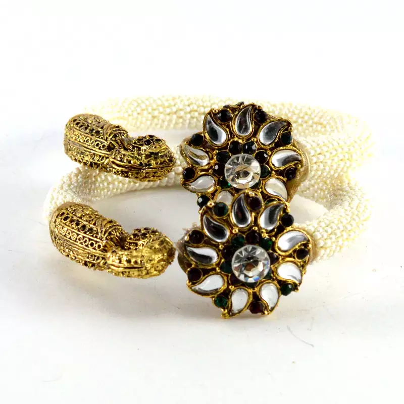 Sizzling Ivory Color Bangles  Stretchable