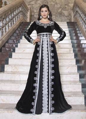 Kaftan Thread Work Black Color Arabic Evening Dress 1