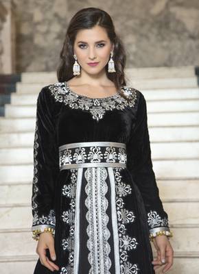 Kaftan Thread Work Black Color Arabic Evening Dress 2