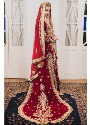 Maroon Moroccan Style Long Sleeve Wedding Kaftan With Trail 2