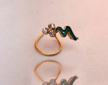 Green Zig Zag Designer Bold Meenakari Eork Nose Pin or Ring 1