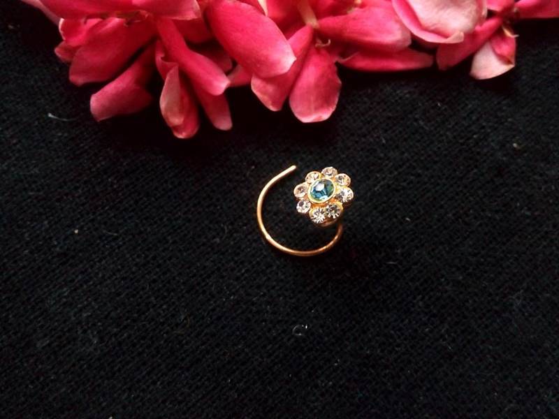 Greenish Blue Floral Diamond Studed Nose Ring Or Nose Pin
