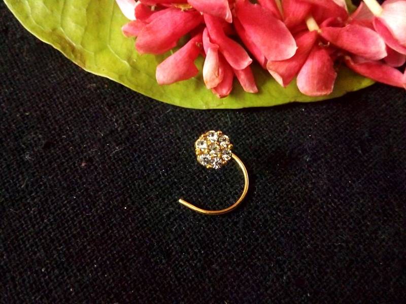 Designer 8 Diamond Stone Golden Nose Ring