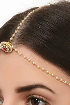 Designer Agate Stone Pearl Chained Maang Tikka
