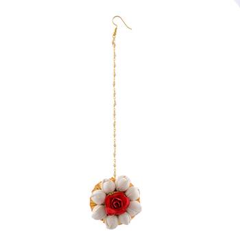 Pearl Necklace With Handcrafted Flower Pendant 4