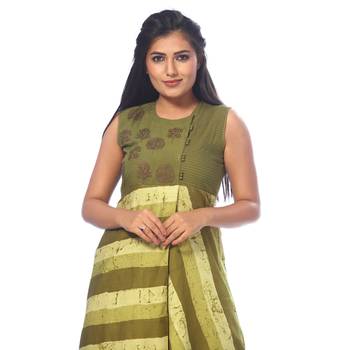 Green printed silk kurtas-and-kurtis 4