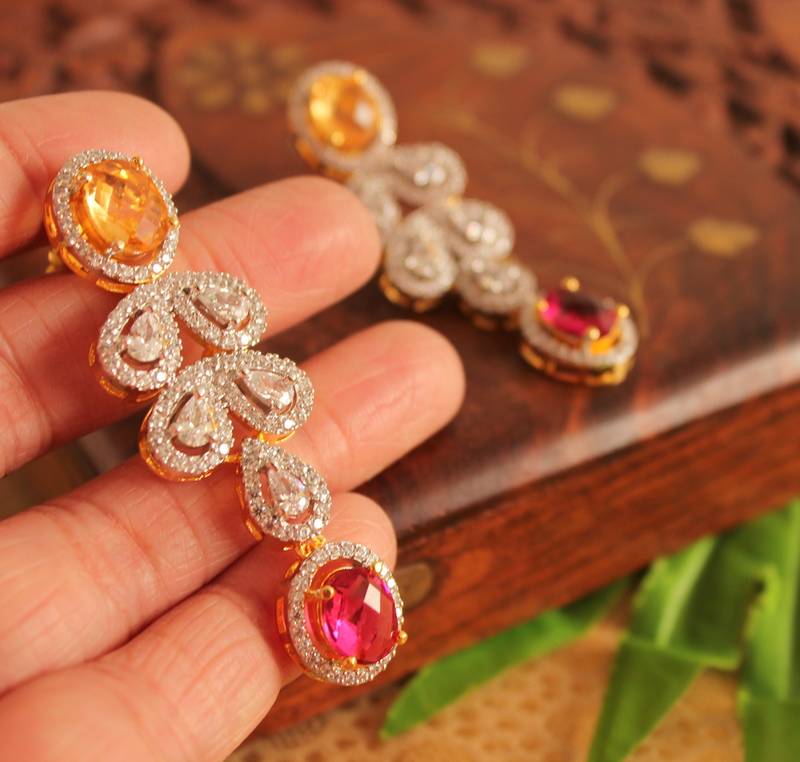 Beautiful Two Tone Semiprecious Ad Stones Bridal Haar Set