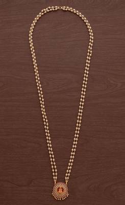 Off White Gold Plated Pearl Laxmi Pendant Necklace 2