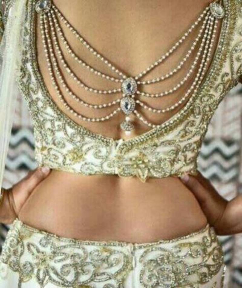 Classy pearl blouse accessory