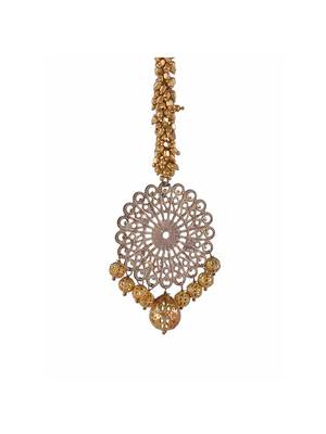 Tarusha Filigree Gold Maang Tikka 2