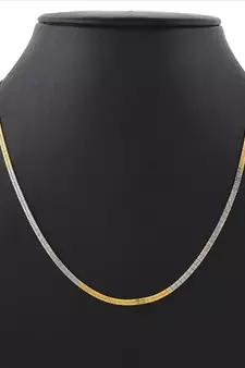 Dual Tone Simple Neck Chain Which can be used alone or you can add your Pendant in It.