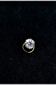7 Diamond Designer Floral Nose Pin