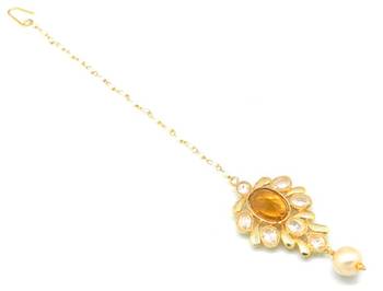 Leaf Shaped Maang Tikka Decorated With American Diamond 2