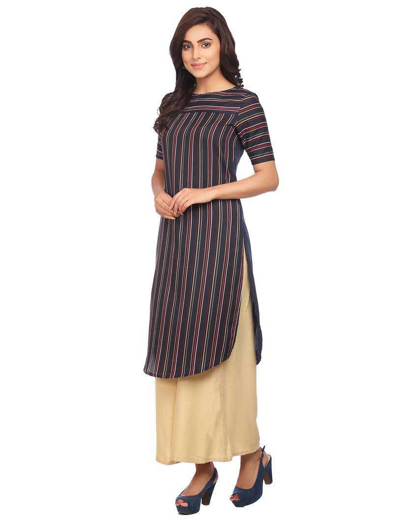 Blue printed crepe stitched kurti