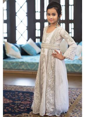 Designer Handmade White Arabic Moroccan Long Sleeve Kaftan For Kids 2