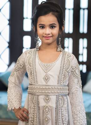 Designer Handmade White Arabic Moroccan Long Sleeve Kaftan For Kids 3
