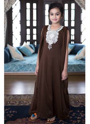 Brown Color Arabic Style Kaftan For Kids 1