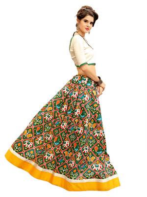 White and GreenDigitally Printed Twrill Silk  Lehenga Choli With Un-Stitched Blouse 4
