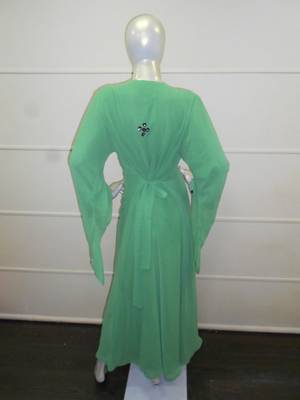 Green zari work gerogette islamic arabic style festive party wear kaftan 4