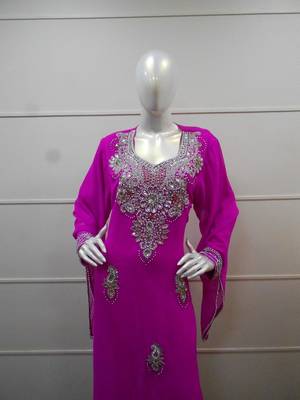Pink zari work gerogette islamic arabic style festive party wear kaftan 2