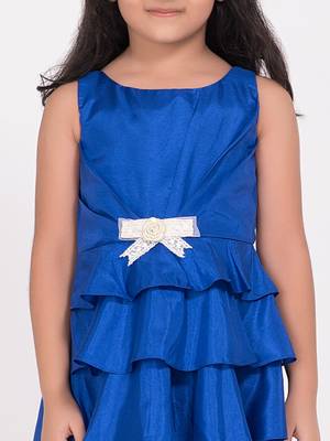 Frill dress 2
