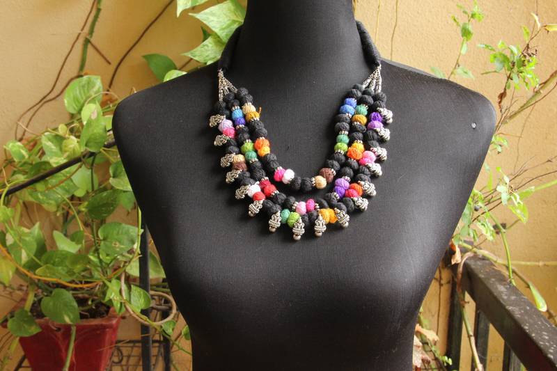 Multi layer thread wrapped beads necklace