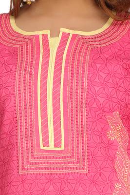 Magenta Embroidered Cotton Chikankari Kurti 4
