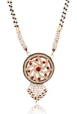 Round motif, white and maroon stone studded mangalsutra 2