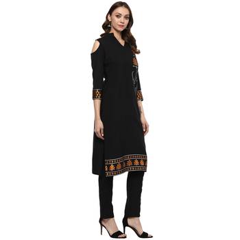 Black Colour Straight Crepe Copper Foil Print Kurta 5