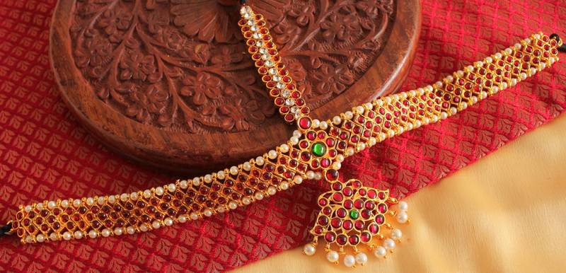 Gorgeous Gold Tone Kemp Green Bridal Maang Tikka With Sun And Moon  