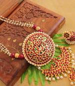 Beautiful Handmade Kemp Green Temple Pendant Necklace Set 