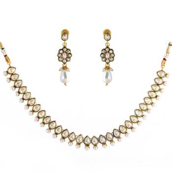 kundan drop pearl polki gold plated chocker necklace earring set 1