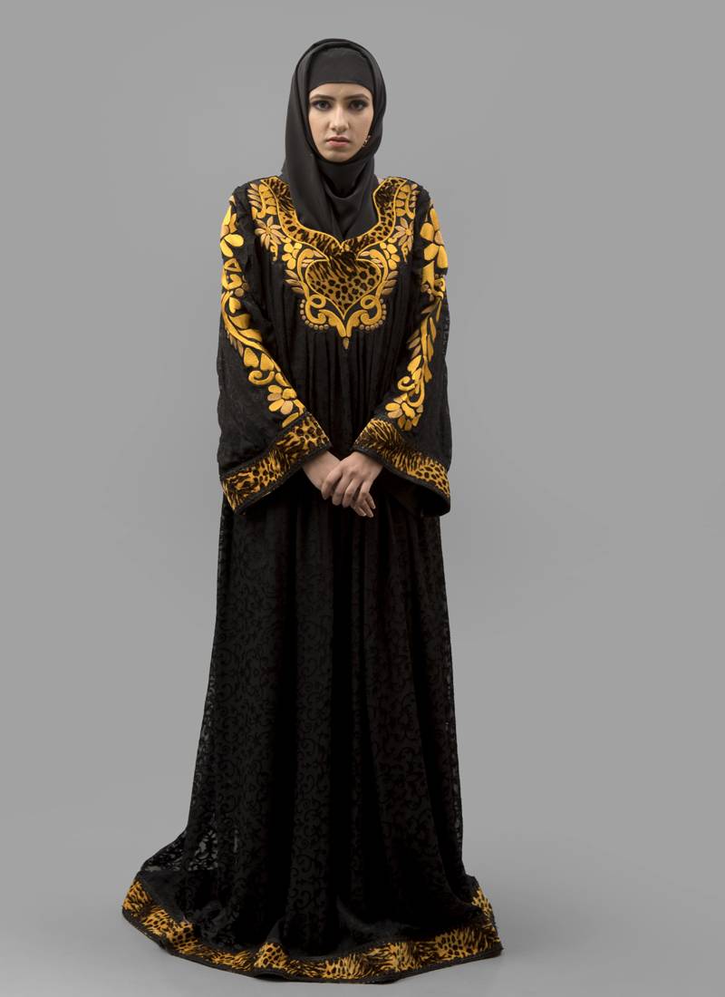 Black Thread Work Velvet , Brasso Fabric Islamic Maxi Arabian Style Casual Daily Wear Abaya With Hijab