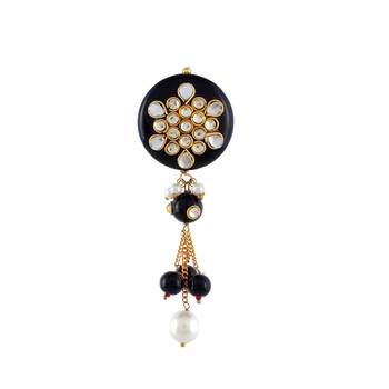 Black Onyx Kundan Saree Pin 1