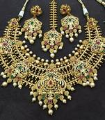 Elegant queenly padmavat matt finish chokar necklace set