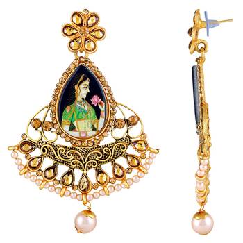 Gold Diamond Earrings 3
