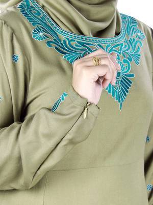 MyBatua Green Rayon Arabian Style Islamic Wear For Women Muslim Abaya With Hijab 2