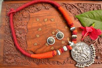 Metallic Oxidised Pendant Bright Colourful Thread Work Necklace Set With matching Jhumka 4