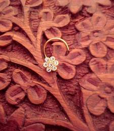 9 Diamond Designer Floral Nose Pin