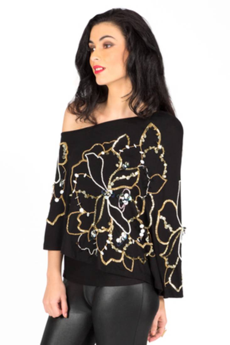 Off Shoulder Top With Inner