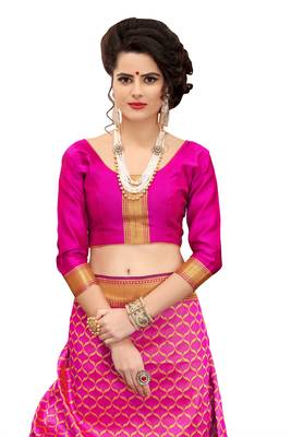 Pink woven banarasi silk saree with blouse 4