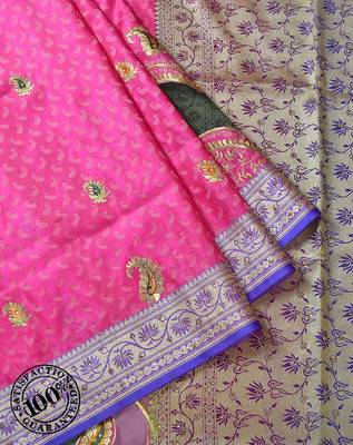 Pink Woven Banarasi saree with blouse 1
