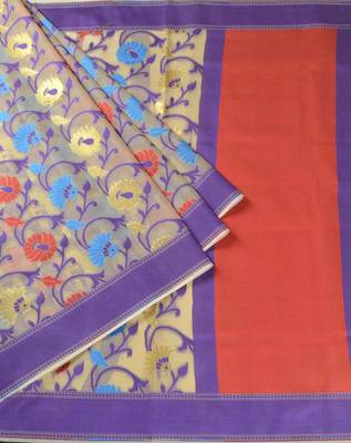 Cream Woven Banarasi Silk saree with blouse 3