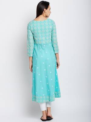 Green woven cotton chikankari-kurtis 3