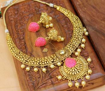 Pink Agate Necklace Sets 1